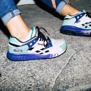 Vintage Reebok Hex-a-Lites